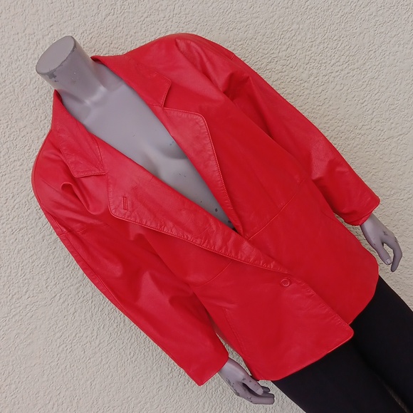 TOFFS (KOREA) LADIES RED VINTAGE GENUINE LEATHER (1) BUTTON LUXURY COAT/JACKET - Picture 10 of 17